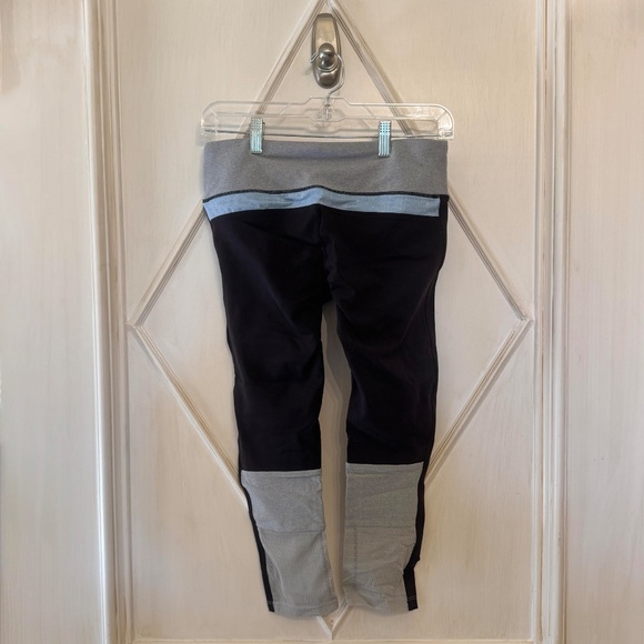 Splits 59 Black Blue Gray Rebel Capri Tights - Picture 3 of 4